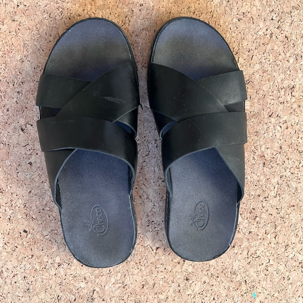 CHACOS // WAYFARER // SLIP ON // BLACK // LEATHER // 5